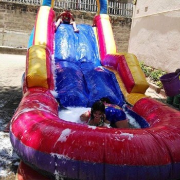 Inflatable_water_slide_with_a_pool_for_hire