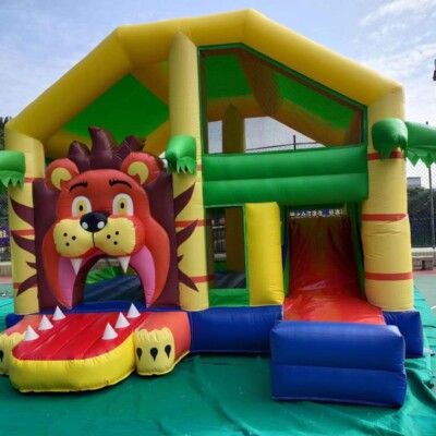 Jungle_theme_bouncing_castle_for_hire
